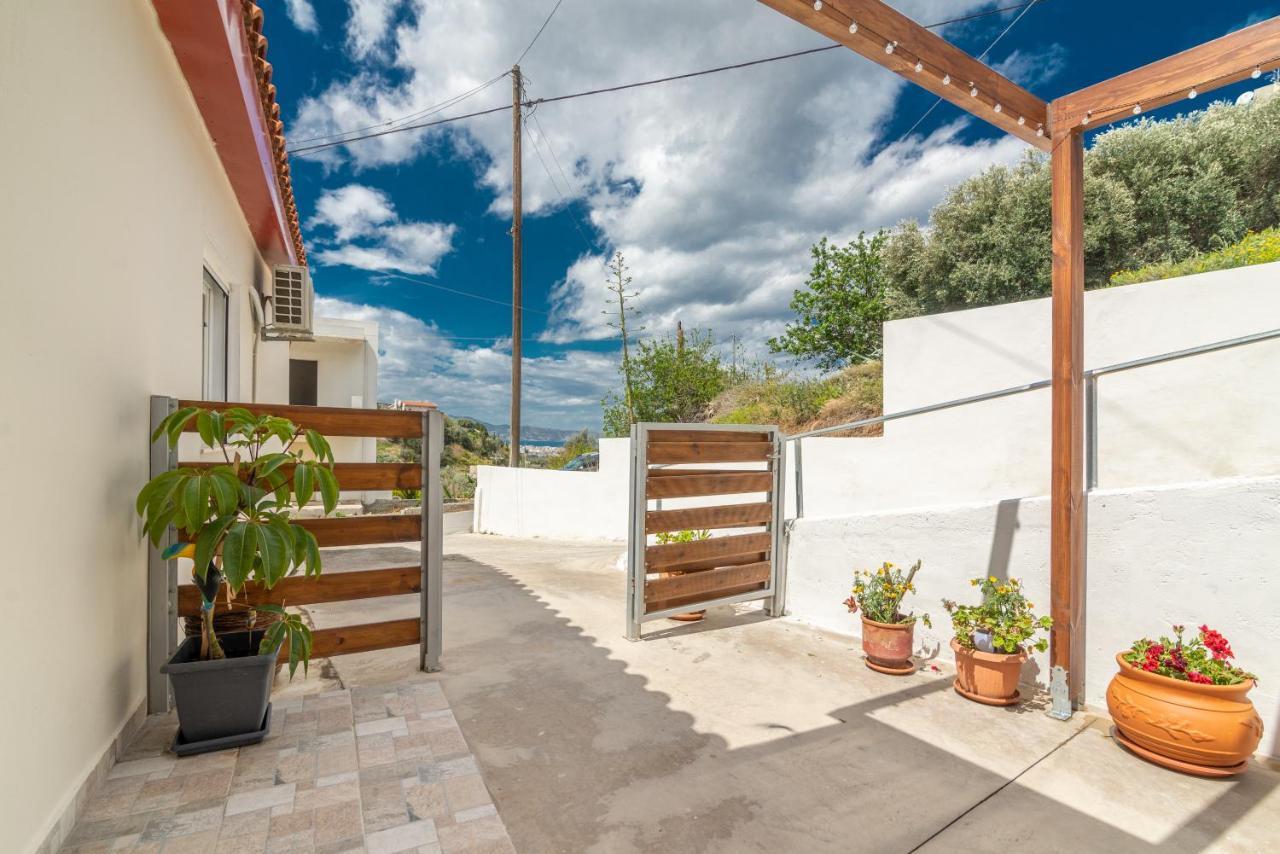 The Holiday House 4 Heraklion Exterior foto